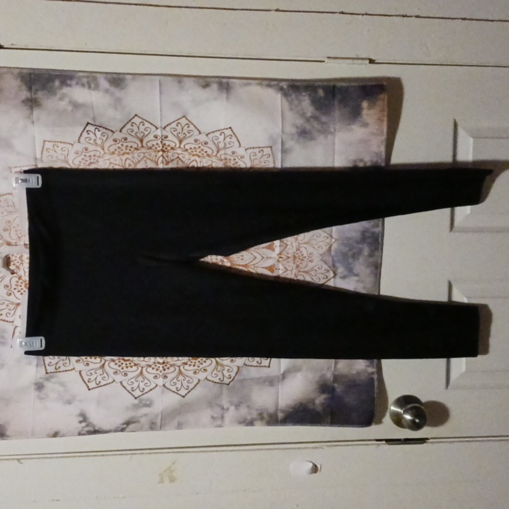 Victoria’s Secret PINK leggings